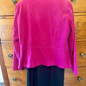 Women's Petite Jacket/top in pink.